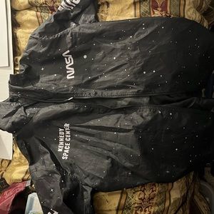 Black NASA windbreaker size XL🔥